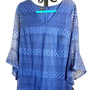 Alfani navy blue laced mid length dress. Asymmetric sleeves.